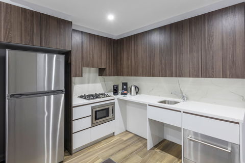 Meriton Serviced Apartments North Sydney - New South Wales Tourism  2
