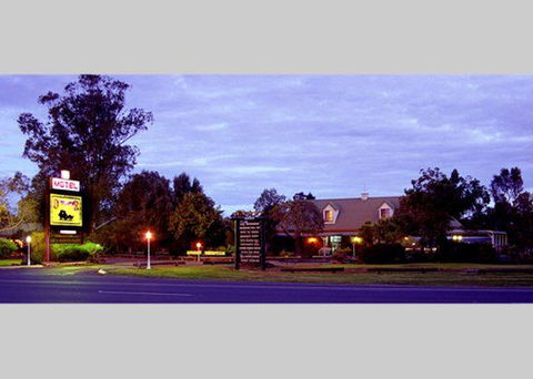 The Overlander Homestead - New South Wales Tourism  0