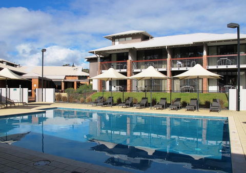 Margarets In Town Apartments - New South Wales Tourism  0