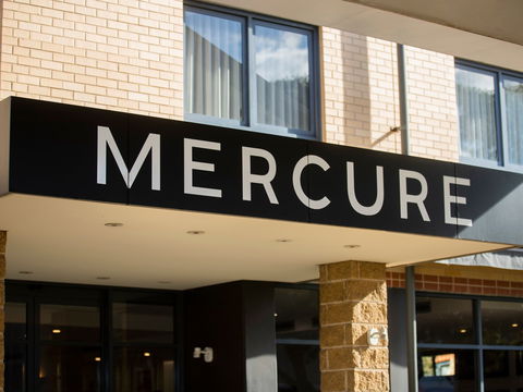Mercure Sydney Manly Warringah - New South Wales Tourism  1