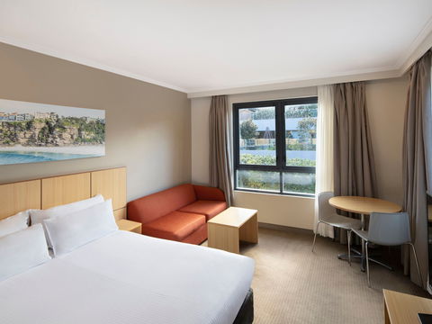 Mercure Sydney Manly Warringah - New South Wales Tourism  2