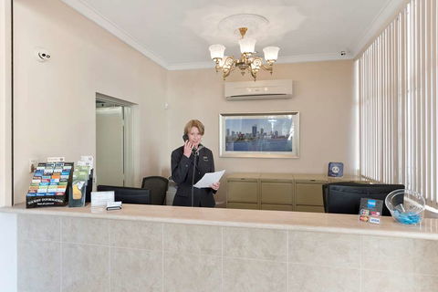The Peninsula Riverside Apartments - New South Wales Tourism  2