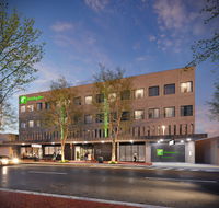 Holiday Inn Dandenong - New South Wales Tourism 