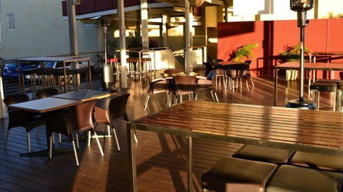 Isa Hotel - New South Wales Tourism  1