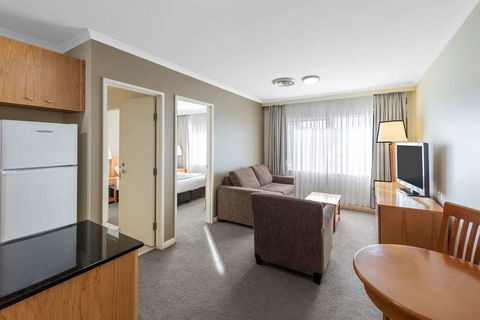 Nesuto Canberra Apartment Hotel - New South Wales Tourism  11