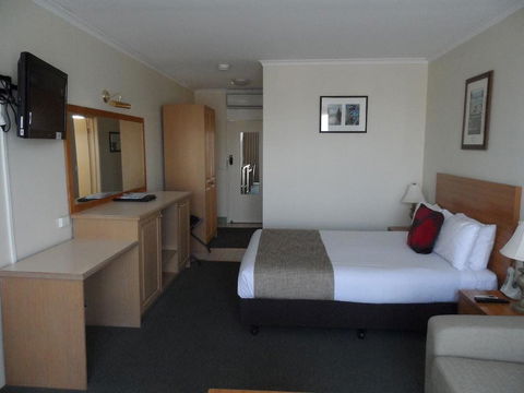 Admiralty Inn - New South Wales Tourism  7