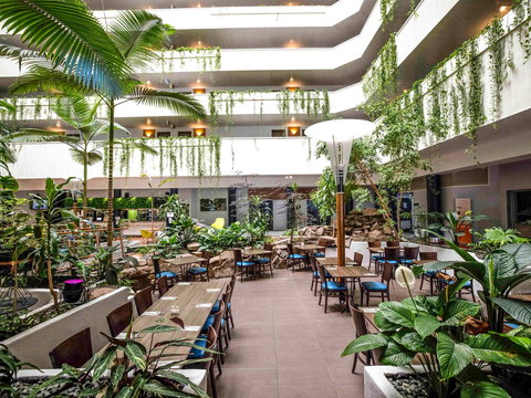 Novotel Darwin Atrium - New South Wales Tourism  12