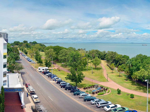 Novotel Darwin Atrium - New South Wales Tourism  17