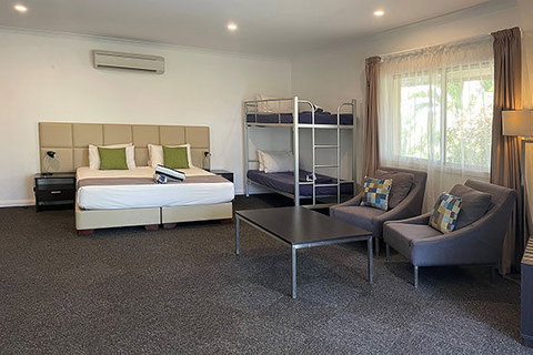 Kimberley Grande Resort & Conf Ctr - New South Wales Tourism  13