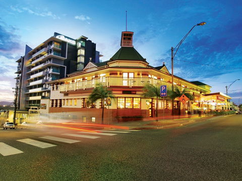 Oaks Grand Gladstone - New South Wales Tourism  0