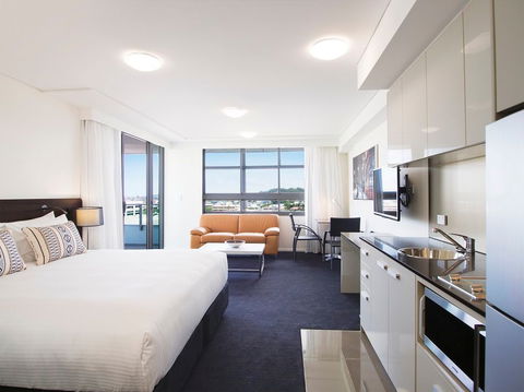 Oaks Grand Gladstone - New South Wales Tourism  1