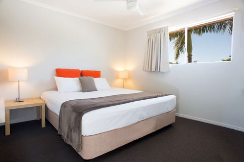 Noosa Sun Motel & Holiday Apartments - New South Wales Tourism  1