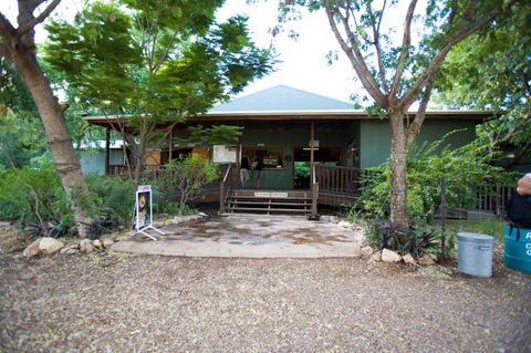Adels Grove Camping Park Hotel - New South Wales Tourism  0