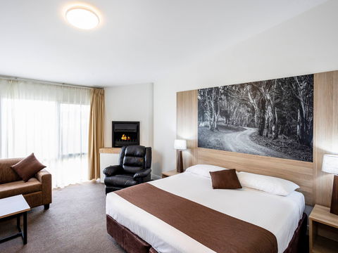 Mantra Bathurst - New South Wales Tourism  1