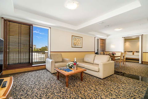 Mindil Beach Resort Casino - New South Wales Tourism  2