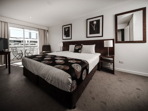 Salamanca Suites - New South Wales Tourism  2