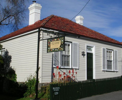 Alice's Cottages - New South Wales Tourism  0