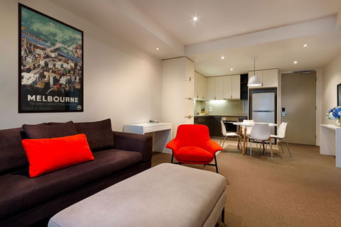 Caroline Serviced Apartments - New South Wales Tourism  1