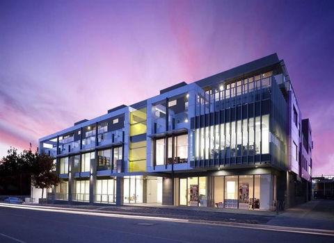 Caroline Serviced Apartments - New South Wales Tourism  0