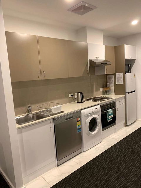 Adelaide Dress Circle Apartments - New South Wales Tourism  2