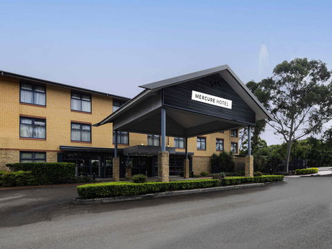 Mercure Sydney Blacktown - New South Wales Tourism  0