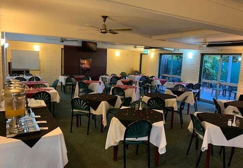 Pine Tree Motel - New South Wales Tourism  2