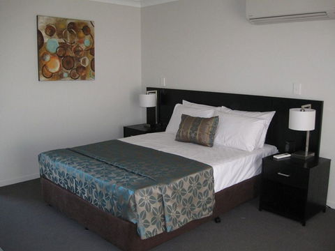 Royal Motel Miles - New South Wales Tourism  2
