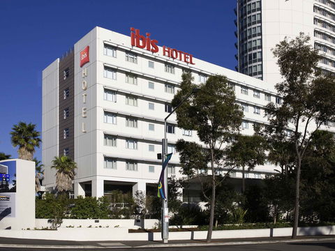 Hotel Ibis Sydney Olympic Park - New South Wales Tourism  0