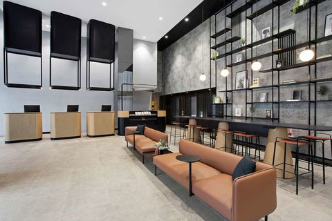 Travelodge Melbourne Docklands - New South Wales Tourism  1
