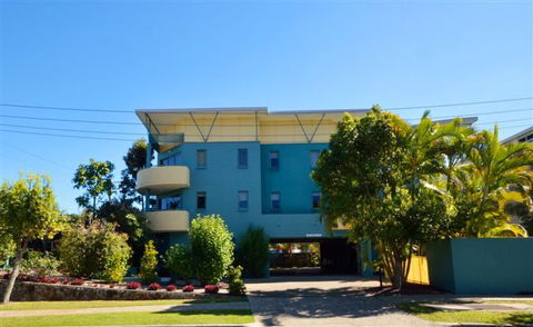 Noosa River Sandy Shores Apartments - New South Wales Tourism  0