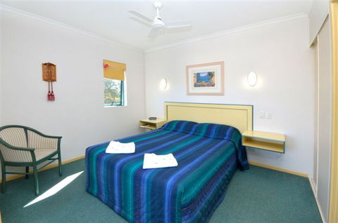Noosa River Sandy Shores Apartments - New South Wales Tourism  1