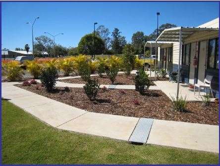 Vitrinite Village Of Middlemount - New South Wales Tourism  1