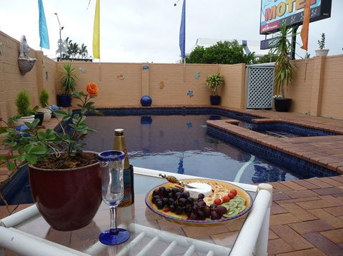 Blue Pelican Motel - New South Wales Tourism  2