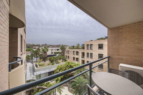 Adina Apartment Hotel Coogee - New South Wales Tourism  6