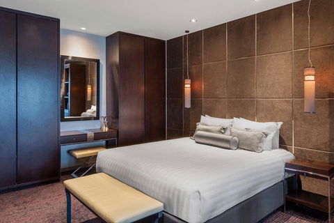 Gambaro Hotel - New South Wales Tourism  15