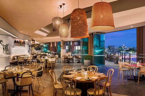 W Brisbane - New South Wales Tourism  9