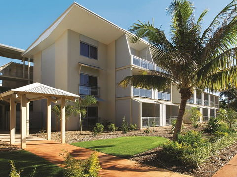 Oaks Broome - New South Wales Tourism  0