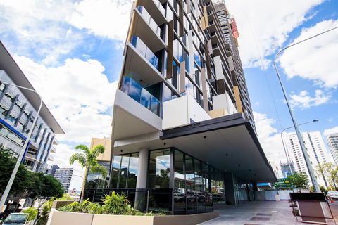 Arise Brisbane One - New South Wales Tourism  0