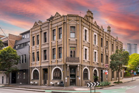 The Vulcan Hotel - New South Wales Tourism  0