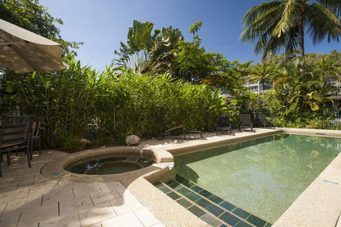 Port Douglas Apartments - New South Wales Tourism  2