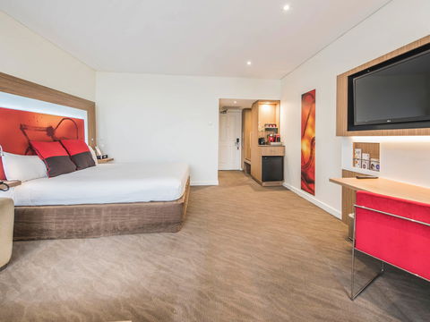Novotel Sydney Rooty Hill - New South Wales Tourism  2