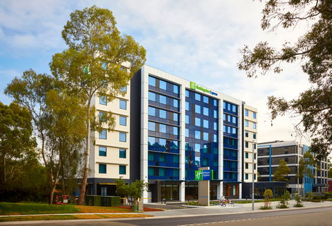 Holiday Inn Express Sydney Macquarie Pk - New South Wales Tourism  2
