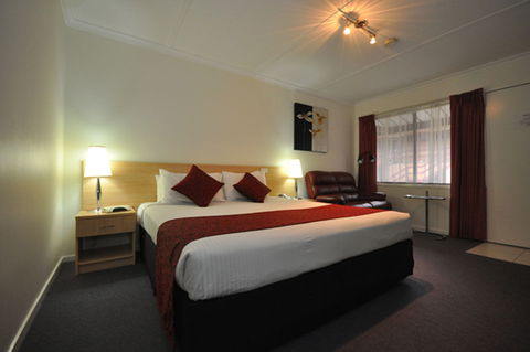 Edinburgh Motor Inn Warragul - New South Wales Tourism  2