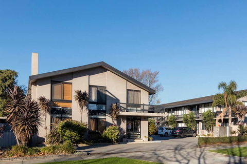 Best Western Governor Gipps Motor Inn - New South Wales Tourism  1