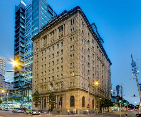 MacArthur Chambers - New South Wales Tourism  0