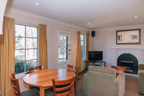 Country Club Villas - New South Wales Tourism  14