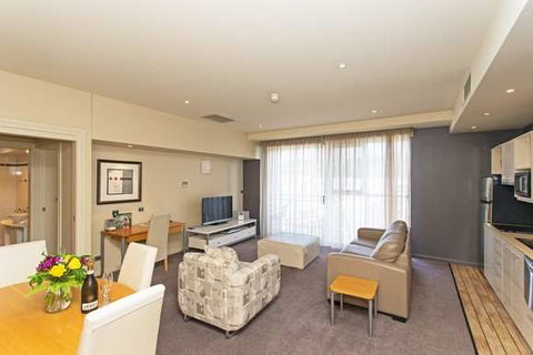 Peppers Seaport Hotel - New South Wales Tourism  8