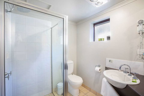 Nightcap at Riverside Hotel - New South Wales Tourism  3