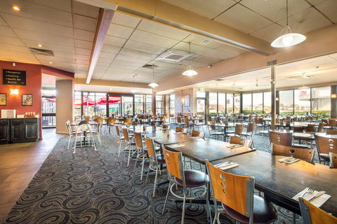 Nightcap at Riverside Hotel - New South Wales Tourism  9