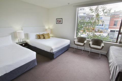 Cosmopolitan Hotel - New South Wales Tourism  6